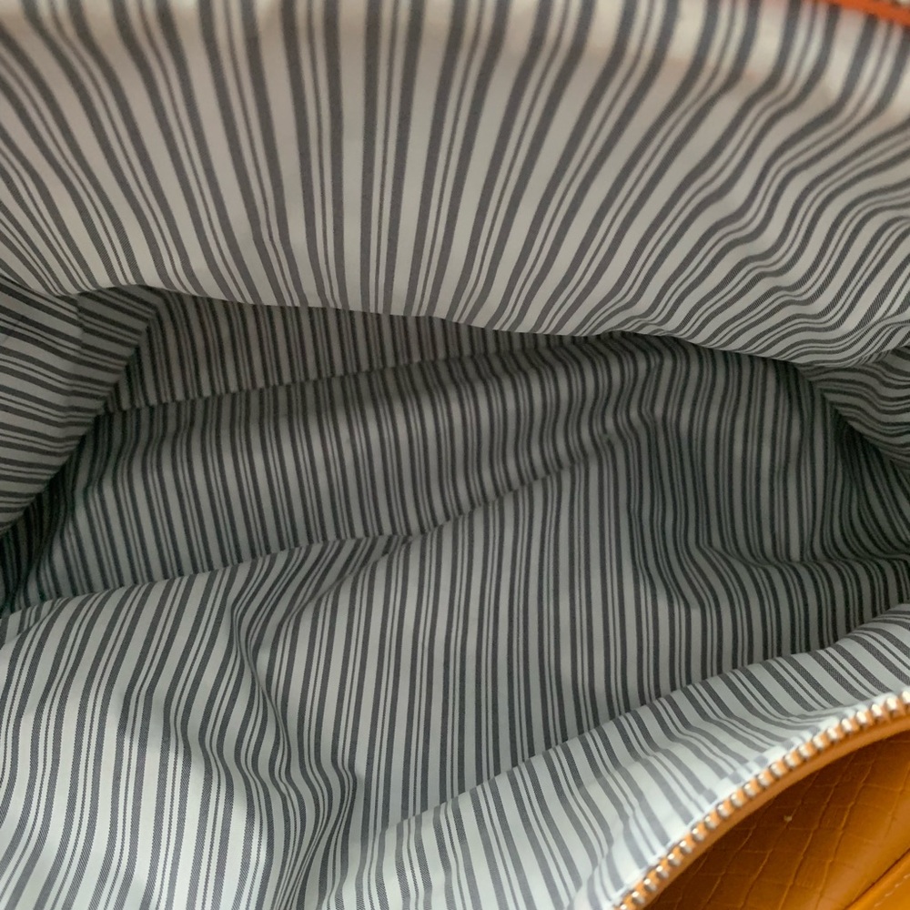 Lululemon Large Bag - Picture 8 of 8